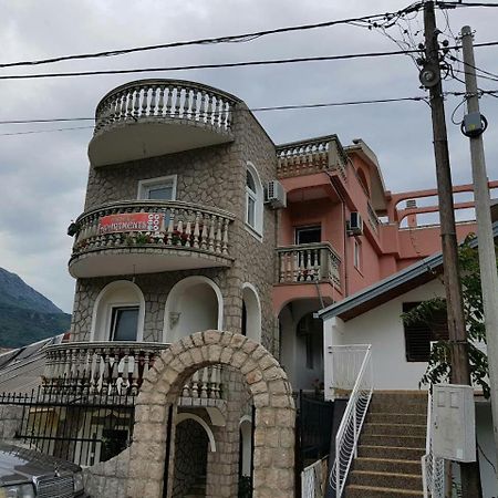 Apartments Astel Bar Luaran gambar