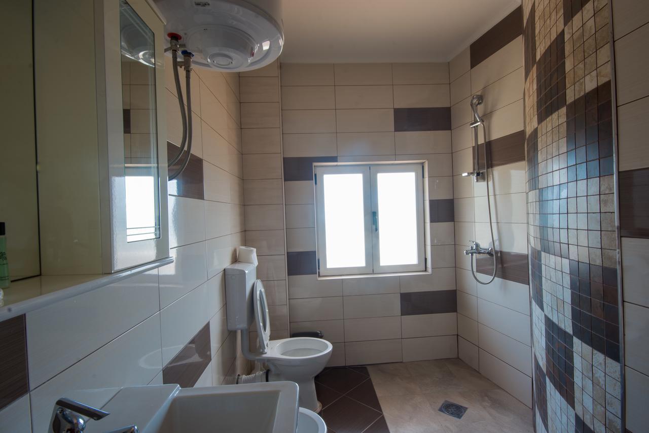 Apartments Astel Bar Luaran gambar