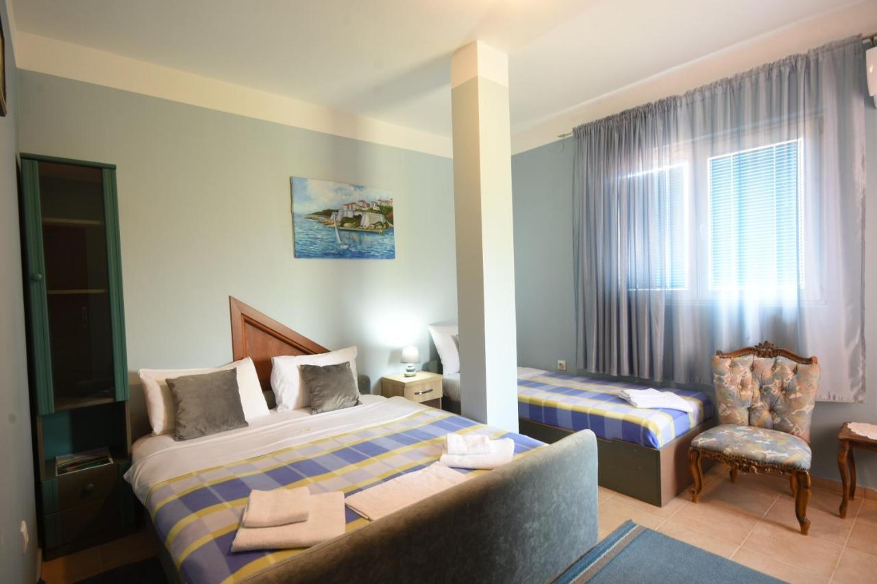 Apartments Astel Bar Luaran gambar