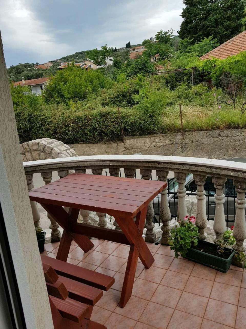 Apartments Astel Bar Luaran gambar