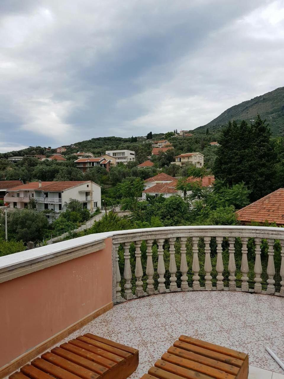 Apartments Astel Bar Luaran gambar